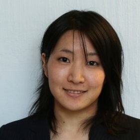 山浦 真由子 氏